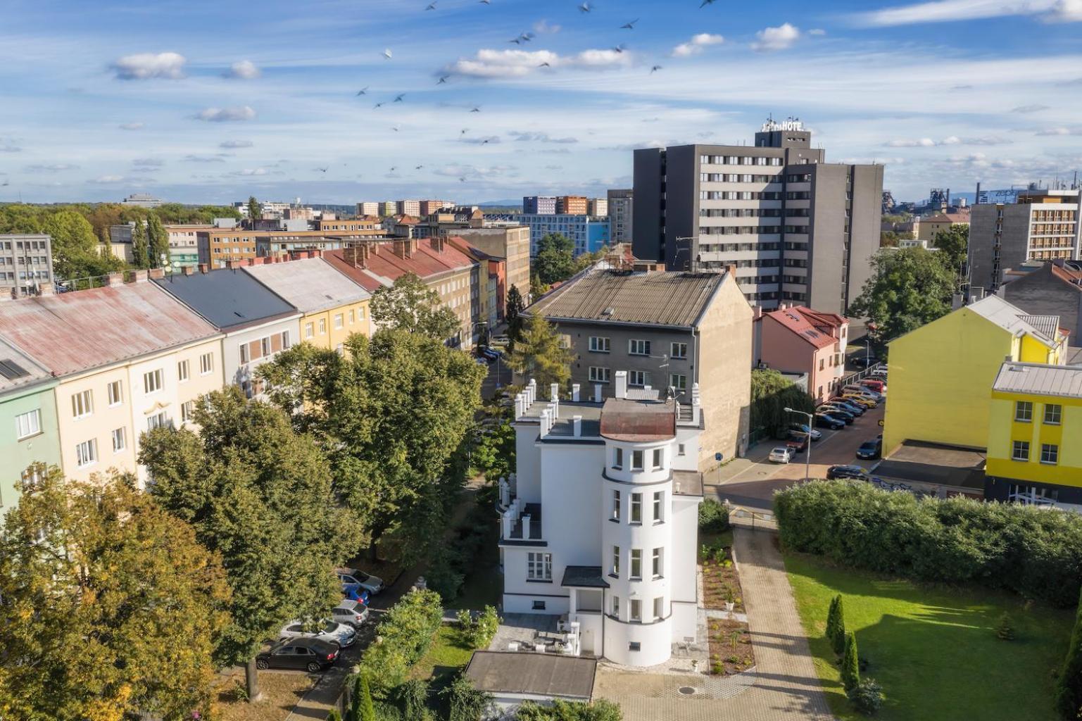 Apartments Villa Whitehouse Ostrava Luaran gambar