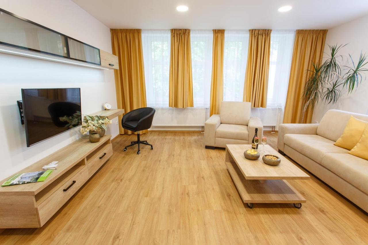 Apartments Villa Whitehouse Ostrava Luaran gambar