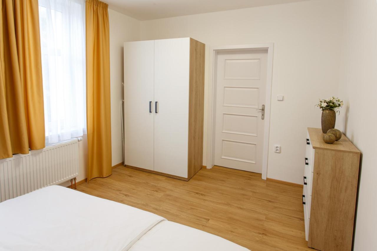 Apartments Villa Whitehouse Ostrava Luaran gambar
