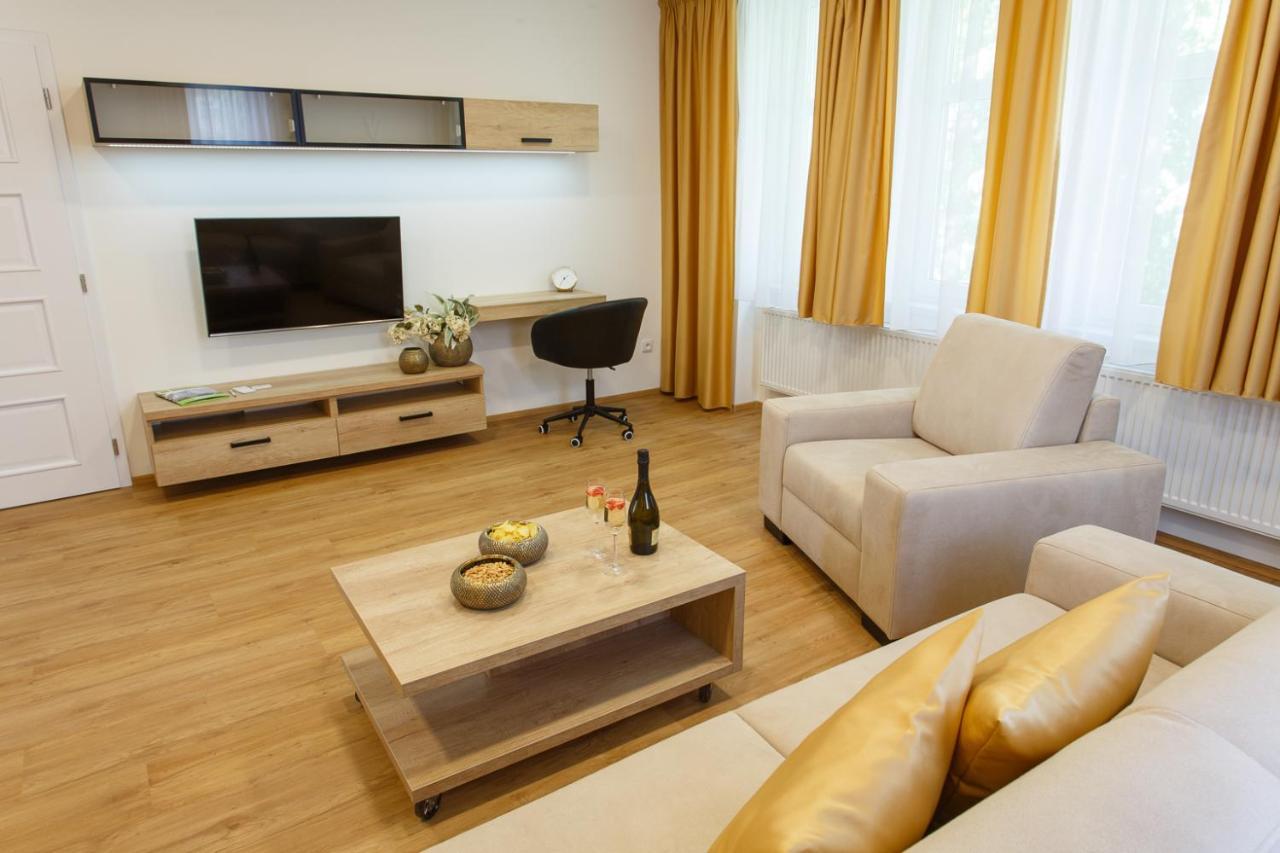 Apartments Villa Whitehouse Ostrava Luaran gambar