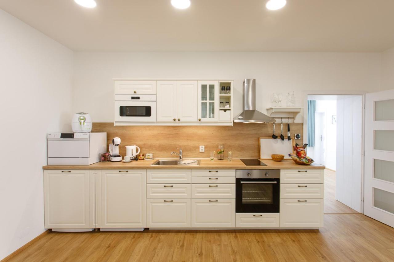 Apartments Villa Whitehouse Ostrava Luaran gambar
